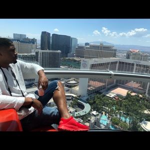 Meet your Posher, Charles